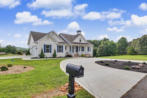 15 Kiloran Way Blairsville GA 30512