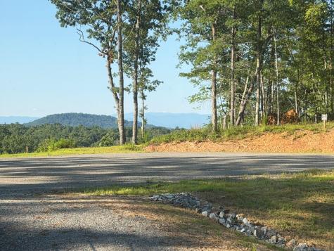 78 Hilltop Way Mineral Bluff GA 30559
