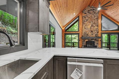 1583 Spring Cove Road Blairsville GA 30512