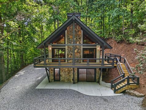 1583 Spring Cove Road Blairsville GA 30512