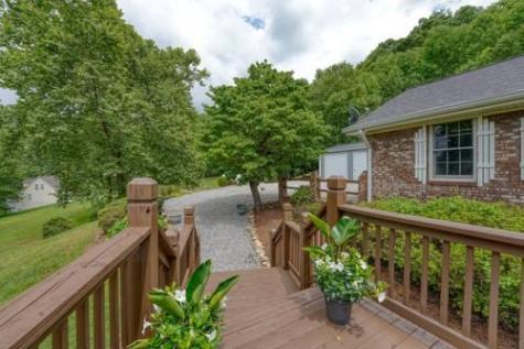 2502 Kelley Lane Hiawassee GA 30546