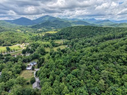 2502 Kelley Lane Hiawassee GA 30546