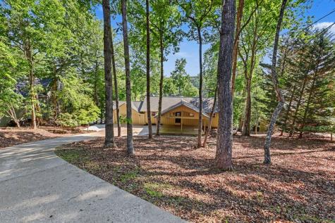 456 Deaver Cove Road Blairsville GA 30512
