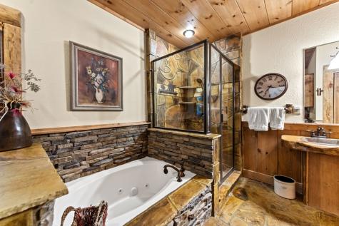 169 Walnut Mountain Road Ellijay GA 30540