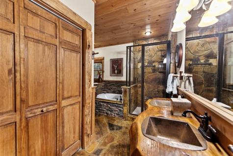 169 Walnut Mountain Road Ellijay GA 30540