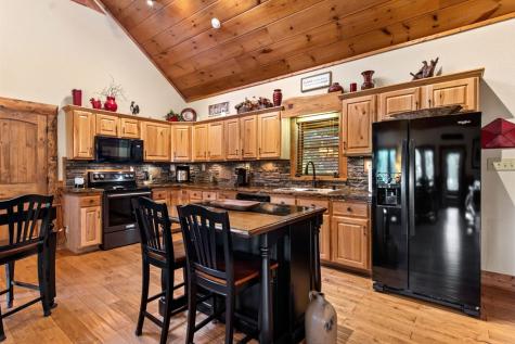 169 Walnut Mountain Road Ellijay GA 30540