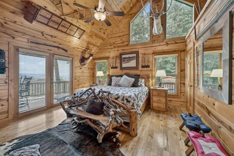 1579 Mangums Trail Blue Ridge GA 30513