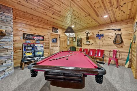 1579 Mangums Trail Blue Ridge GA 30513
