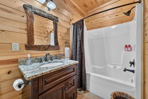 1579 Mangums Trail Blue Ridge GA 30513