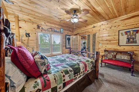 1579 Mangums Trail Blue Ridge GA 30513