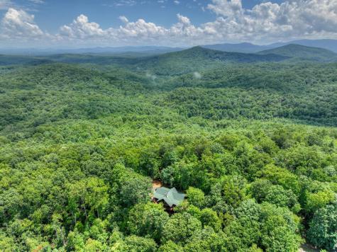 1579 Mangums Trail Blue Ridge GA 30513