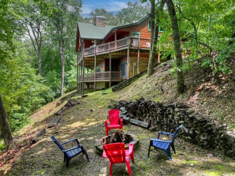 1579 Mangums Trail Blue Ridge GA 30513