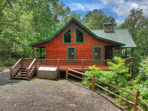 1579 Mangums Trail Blue Ridge GA 30513