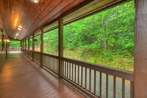 1579 Mangums Trail Blue Ridge GA 30513