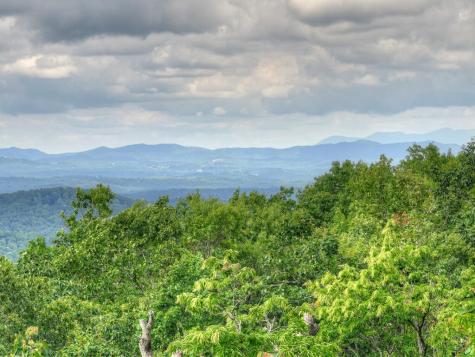 1579 Mangums Trail Blue Ridge GA 30513