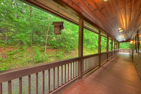 1579 Mangums Trail Blue Ridge GA 30513