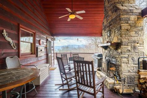 97 Fox Mountain Crossing Blue Ridge GA 30513
