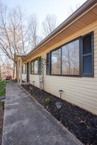 968 Mcclure Road Hayesville NC 28904
