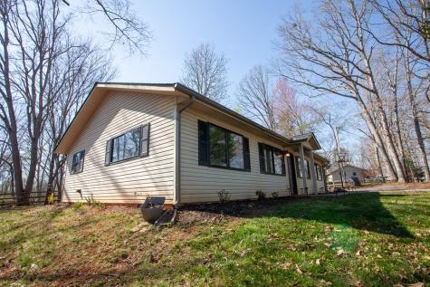 968 Mcclure Road Hayesville NC 28904
