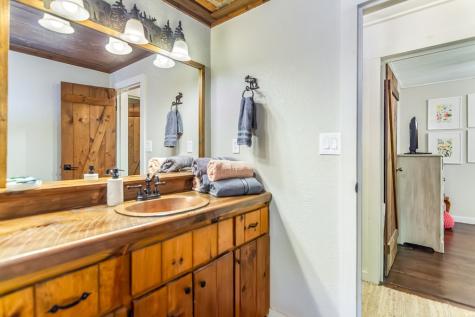 317 North Pine Road Ellijay GA 30536