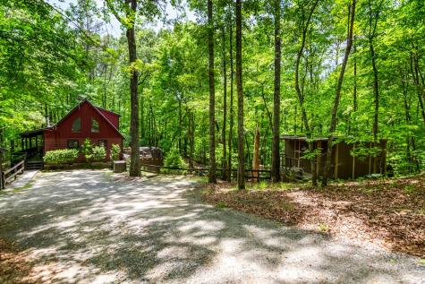 317 North Pine Road Ellijay GA 30536