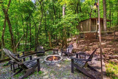 317 North Pine Road Ellijay GA 30536