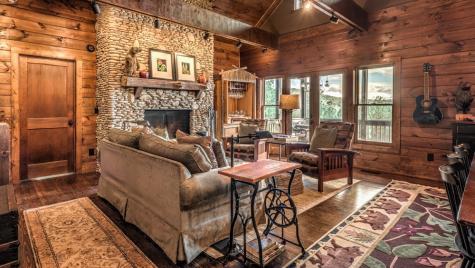 239 Ridge Top Drive Ellijay GA 30536