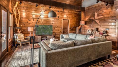 239 Ridge Top Drive Ellijay GA 30536