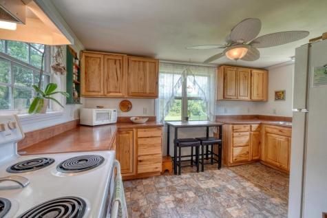 35 Chatuge Village Drive Hayesville NC 29804