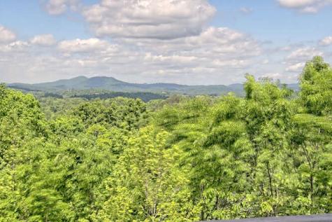 684 Kanuga Street Hiawassee GA 30546