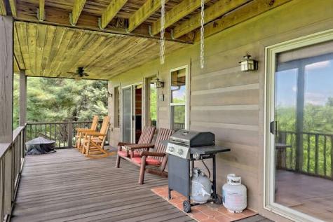 684 Kanuga Street Hiawassee GA 30546