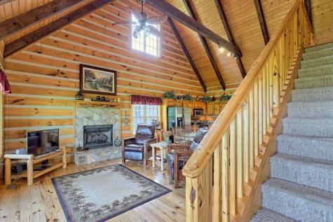 684 Kanuga Street Hiawassee GA 30546