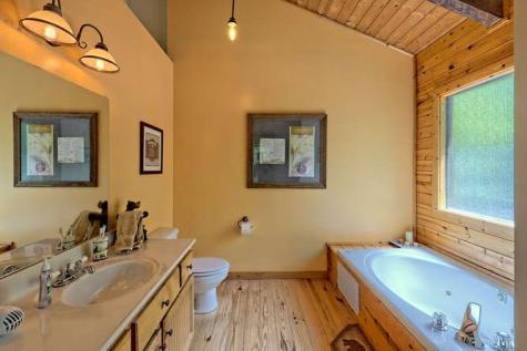 684 Kanuga Street Hiawassee GA 30546