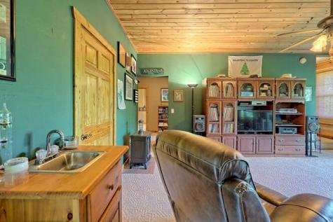 684 Kanuga Street Hiawassee GA 30546