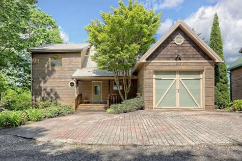 684 Kanuga Street Hiawassee GA 30546