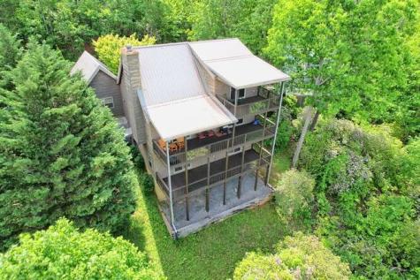 684 Kanuga Street Hiawassee GA 30546