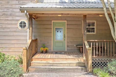 684 Kanuga Street Hiawassee GA 30546