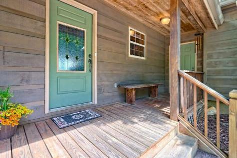 684 Kanuga Street Hiawassee GA 30546