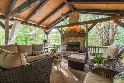 270 Stone Lane Blue Ridge GA 30513