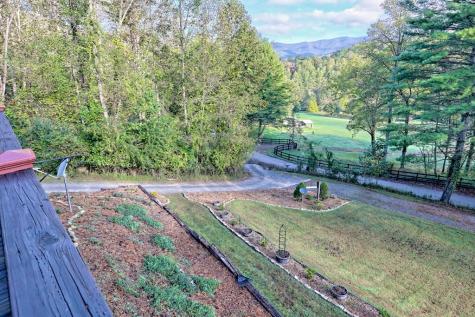 206 Peckerwood Road Hayesville NC 28904