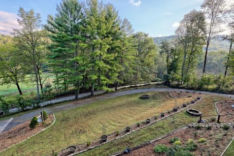 206 Peckerwood Road Hayesville NC 28904