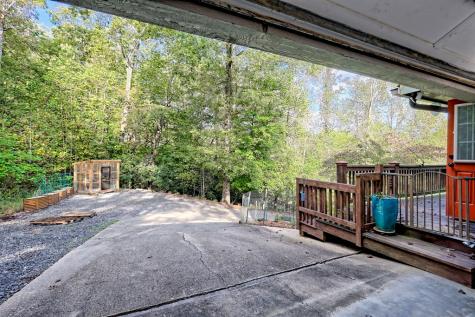 206 Peckerwood Road Hayesville NC 28904