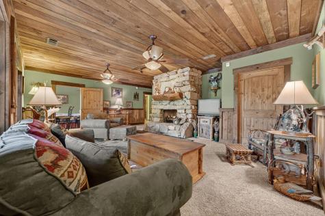 330 Seneca Drive Ellijay GA 30540