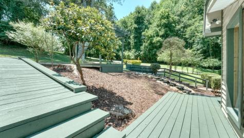 55 Chatuge Village Drive Hayesville NC 30546