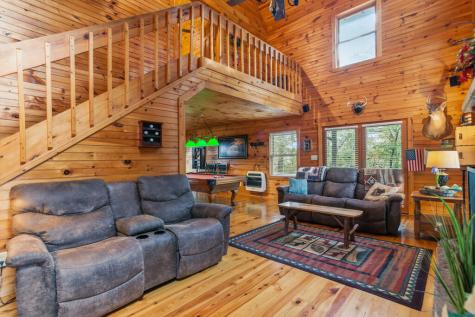142 Oak Hill Drive Mineral Bluff GA 30559