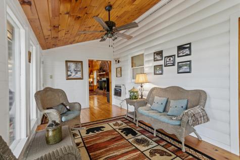 142 Oak Hill Drive Mineral Bluff GA 30559