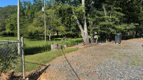 903 Village Road Hiawassee GA 30546