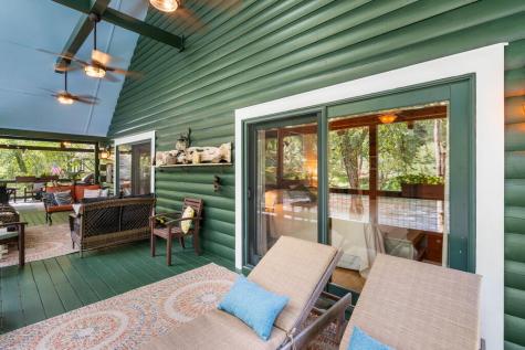 322 Theron Mccray Road Hayesville NC 28904