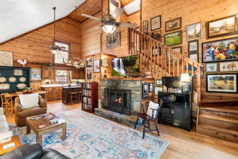 322 Theron Mccray Road Hayesville NC 28904