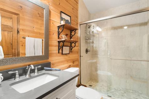 322 Theron Mccray Road Hayesville NC 28904